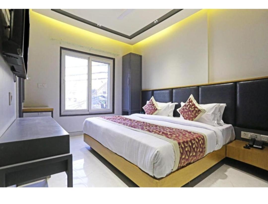 Sweet Palace In New Delhi